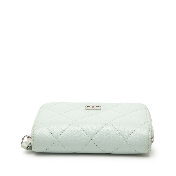 Pre-Loved Chanel CC Quilted Caviar Zip Coin Purse - Picture 3 of 9